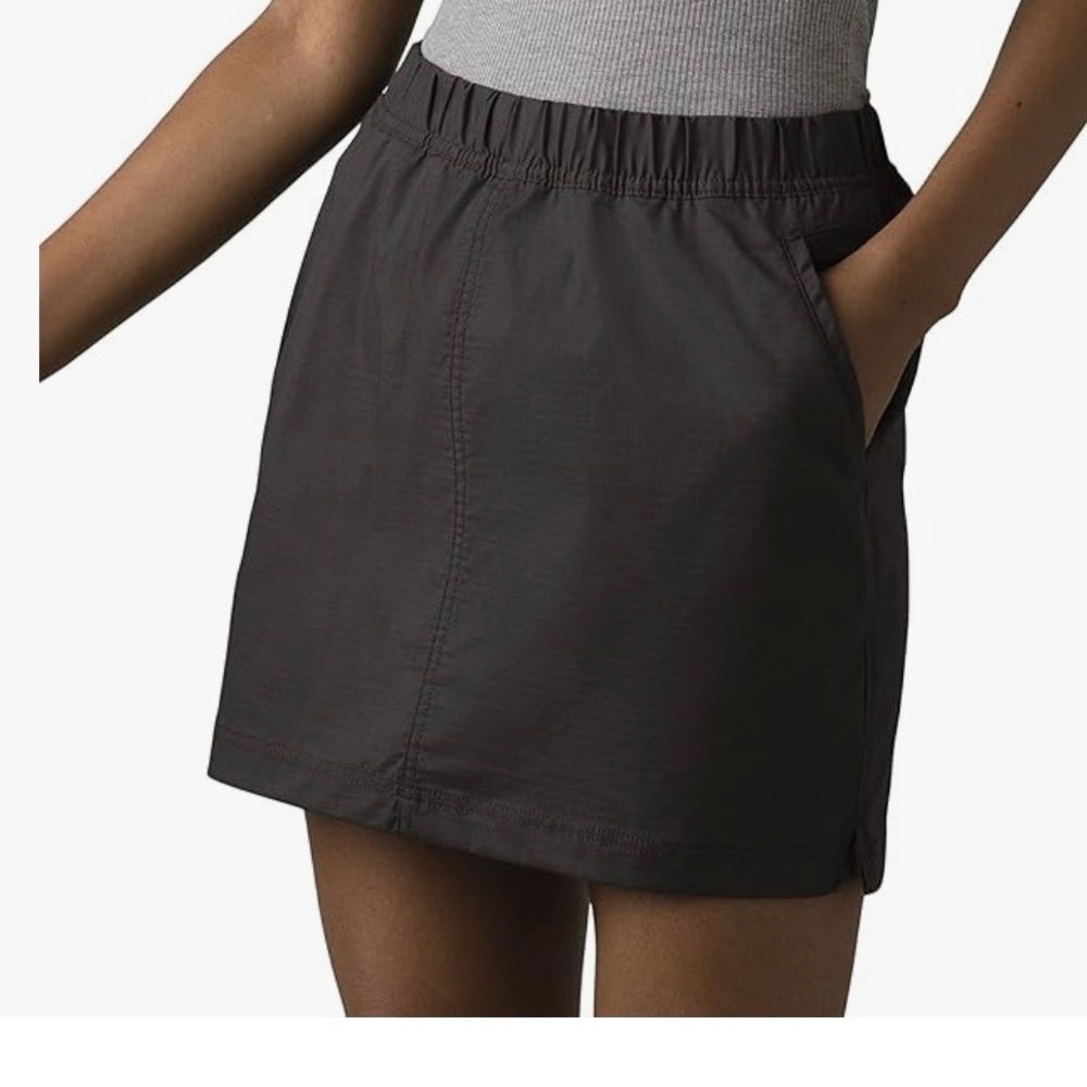 Prana Double Peak Charcoal Skort - Picture 6 of 9